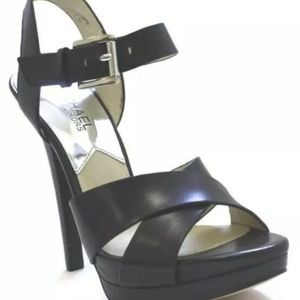 Michael Kors Black Oksana Sandal Size5M worn once